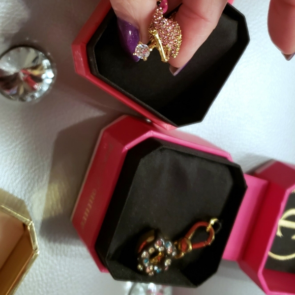 Juicy Couture charm and bracelet collection haul - Picture 7 of 13